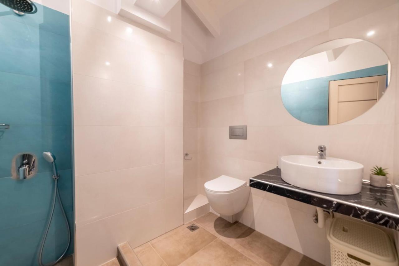 Gold Olive Suites Alikanász Kültér fotó