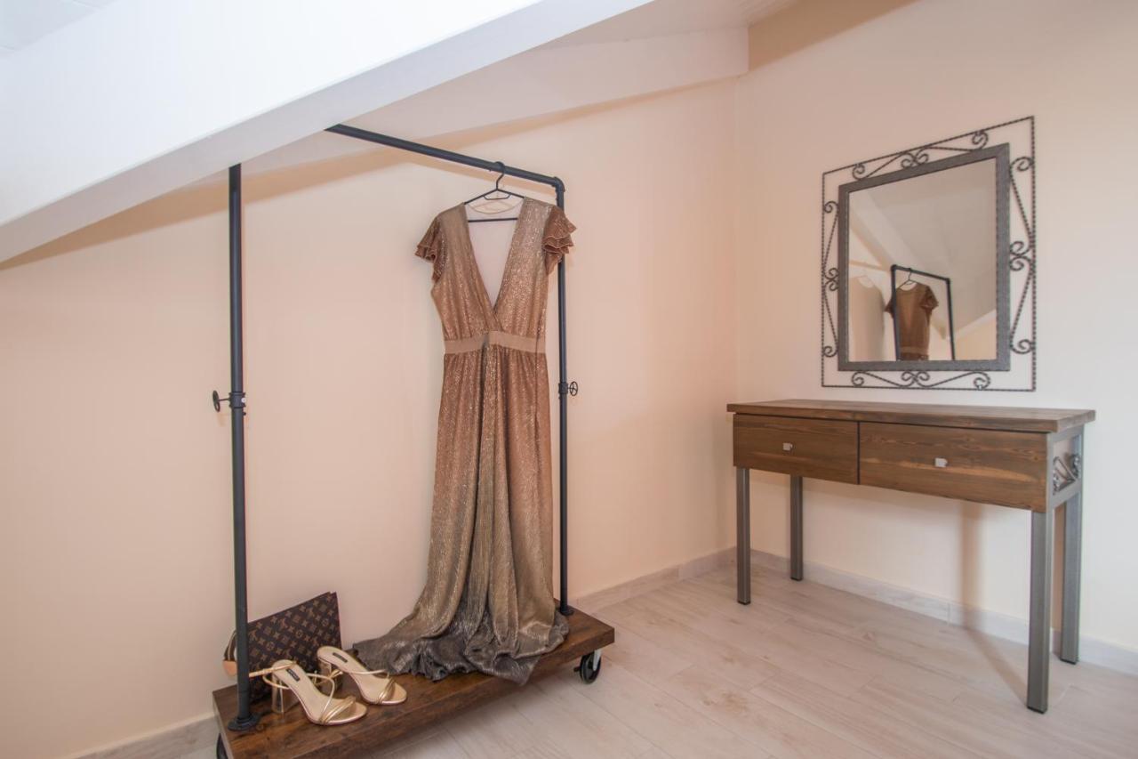 Gold Olive Suites Alikanász Kültér fotó